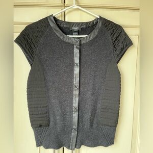 Olsen vest medium. Attention to details.